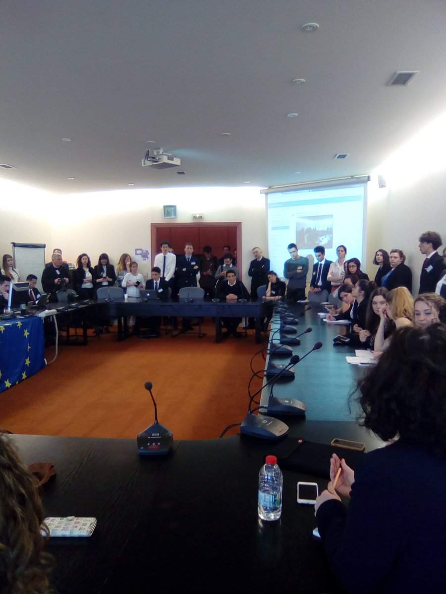 CyberSimuPEHO's tweet photo. Conférence de presse au grand complet #CyberSimuPE https://t.co/dEYqs9Bpdw