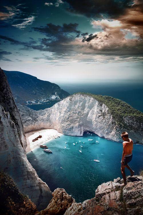NationalGeograC's tweet photo. Playa del Naufragio. Zakynthos, Grecia https://t.co/NOd7UtdGde