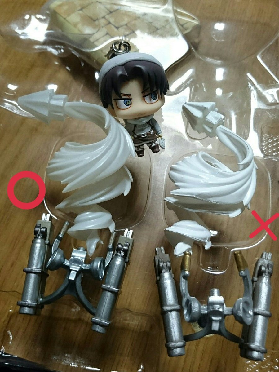 へいちょ中毒 ง눈w눈 ว 注意喚起 ねんどろいどリヴァイ の偽物 が出回っております フォロワーさんが某フリマアプリで ねんどろいどリヴァイ を購入した所 偽物であることが判明しました 正規品をお持ちでなく比較が出来ないとの事で代わり