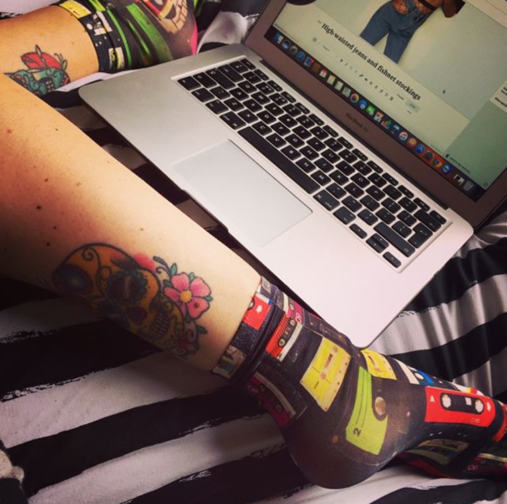 Lady_Look_'s tweet photo. Writing on my blog...💋work in progress💻🗓📖🔜#socks #moodoftheday #mood #fashionblogger #fashioninspiration #socks #socksoftheday #LadyLook 💋 https://t.co/ihGleeBob3
