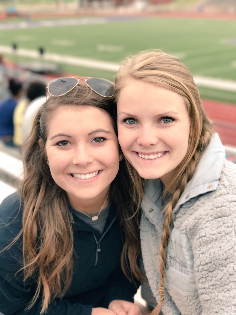 AOIItarleton's tweet photo. Our President and VPA are #TarletonRoundUp ready!🐼 https://t.co/yJLySGCkIL