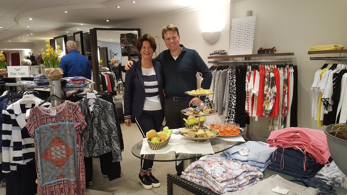 Sneekpromotion's tweet image. En we zijn los #CulinairShoppen #mooisneek #sneekismeer @deduifmodesneek @RestODL