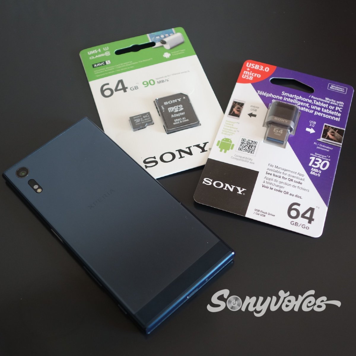 Sonyvores's tweet photo. Les meilleurs compagnons des @SonyXperiaFR  =) #XperiaXZ #wowofnow https://t.co/UUdObxfvXb