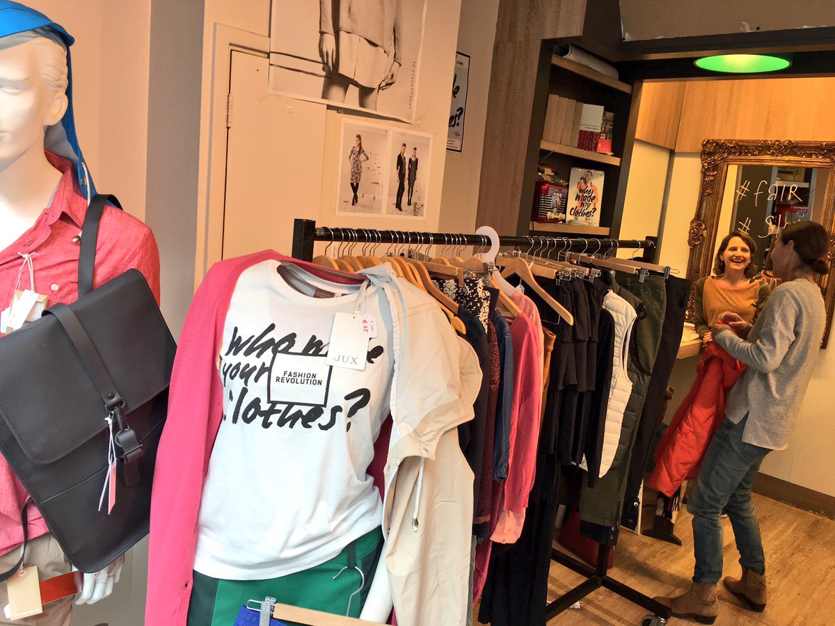 #StockSale in onze #PopUp dit weekend us8.campaign-archive2.com/?u=06c2eedcfb5… . Daarna weer onze nieuwe collecties t/m mei!