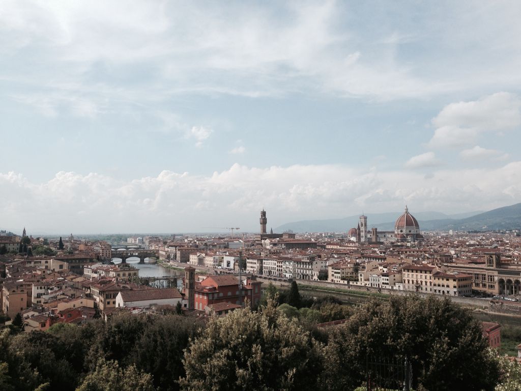 Enjoying a beautiful view in #Florence #Italy