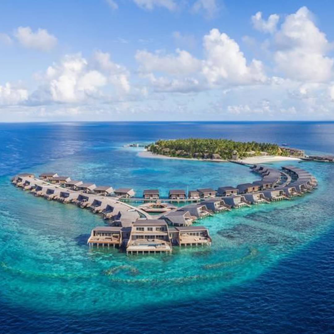 FirstClassMore's tweet image. Lufthansa Frequent Traveller Status für 400 Euro &amp;amp; Suiten Upgrades in St. Regis, W, Westin &amp;amp; Co.: bit.ly/29IFpLv #Reiseblog