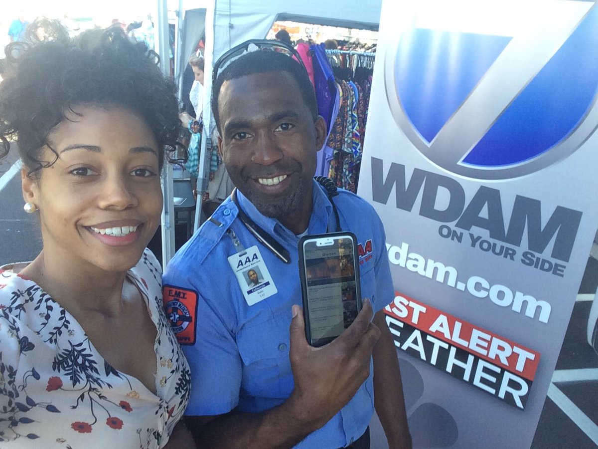 KarrieLeggettBr's tweet photo. #showmeyourapp EMT saving lives and downloading our app! https://t.co/TCXz2fR1Nc