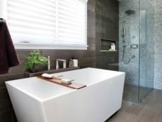 agmHomeStore's tweet image. From Japanese soaking tubs to Roman-style showers, bring your bathroom up to date with these hot trends.  bit.ly/2ne66gv