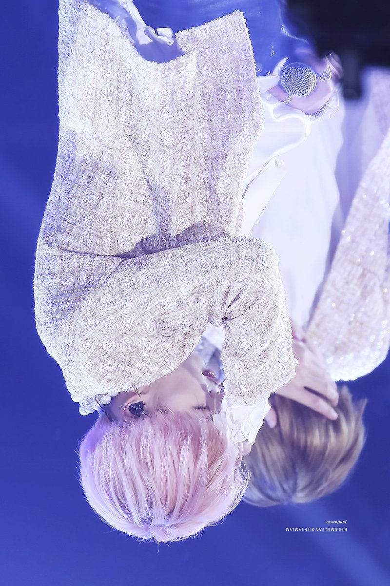 parkjamjam_kr's tweet photo. 170218-19 WINGS TOUR in seoul #JIMIN #지민
봄이오니까 분홍 지미니 보고싶다ㅠ ㅁ ㅠ https://t.co/PhObFBHlCo