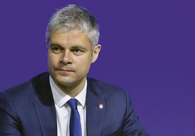 Valeurs's tweet photo. Détournement de fonds publics : accusé, Laurent Wauquiez riposte >> https://t.co/PjJ7VBxxfh https://t.co/wrAgjr5OuA