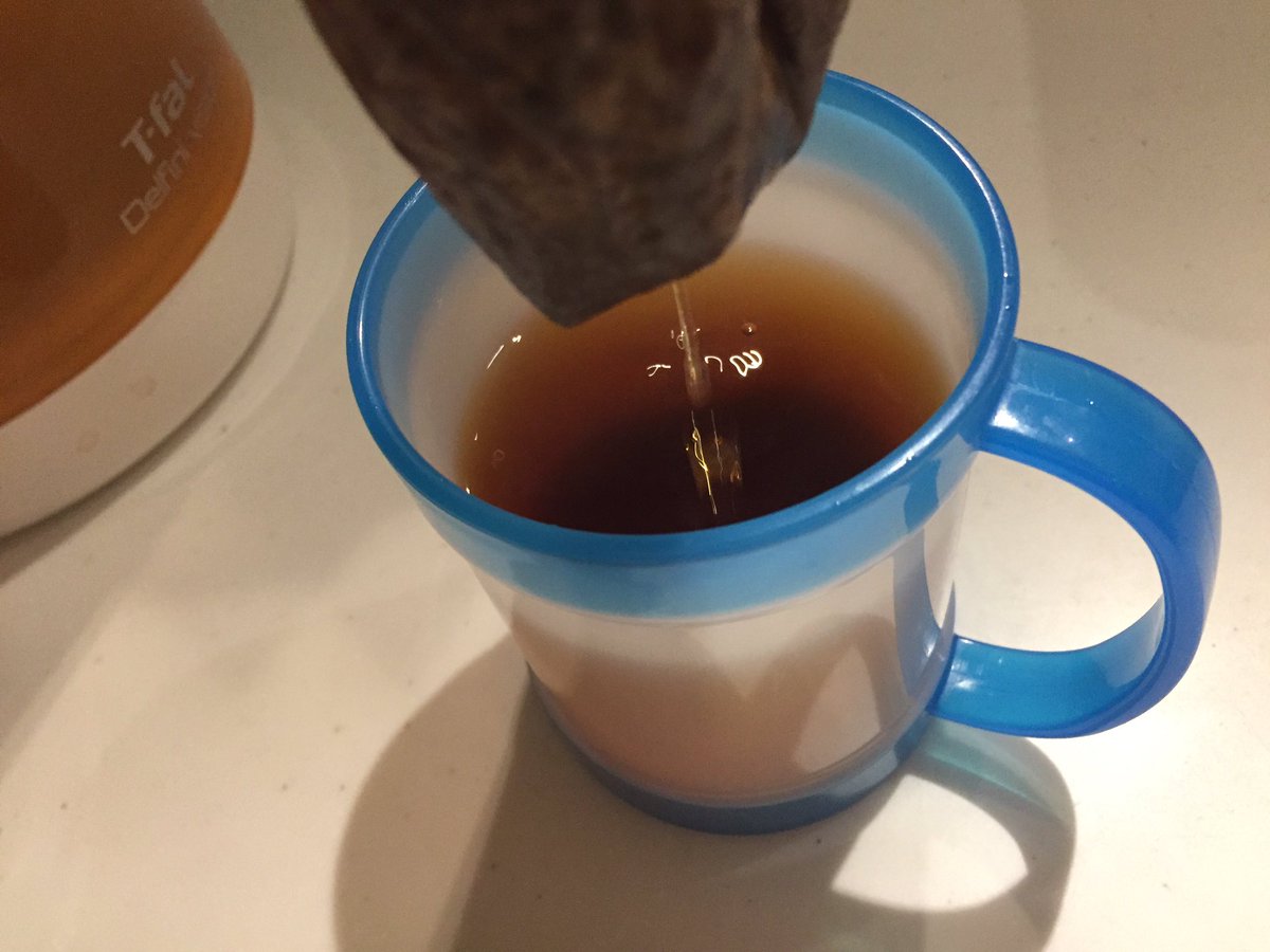 Diamond ラクラクダ En Twitter コーヒーフィルターの代わりに キッチンペーパーヾ ๑ ﾉ こちらの方が自分らしい お腹ペコリン部 カルディ