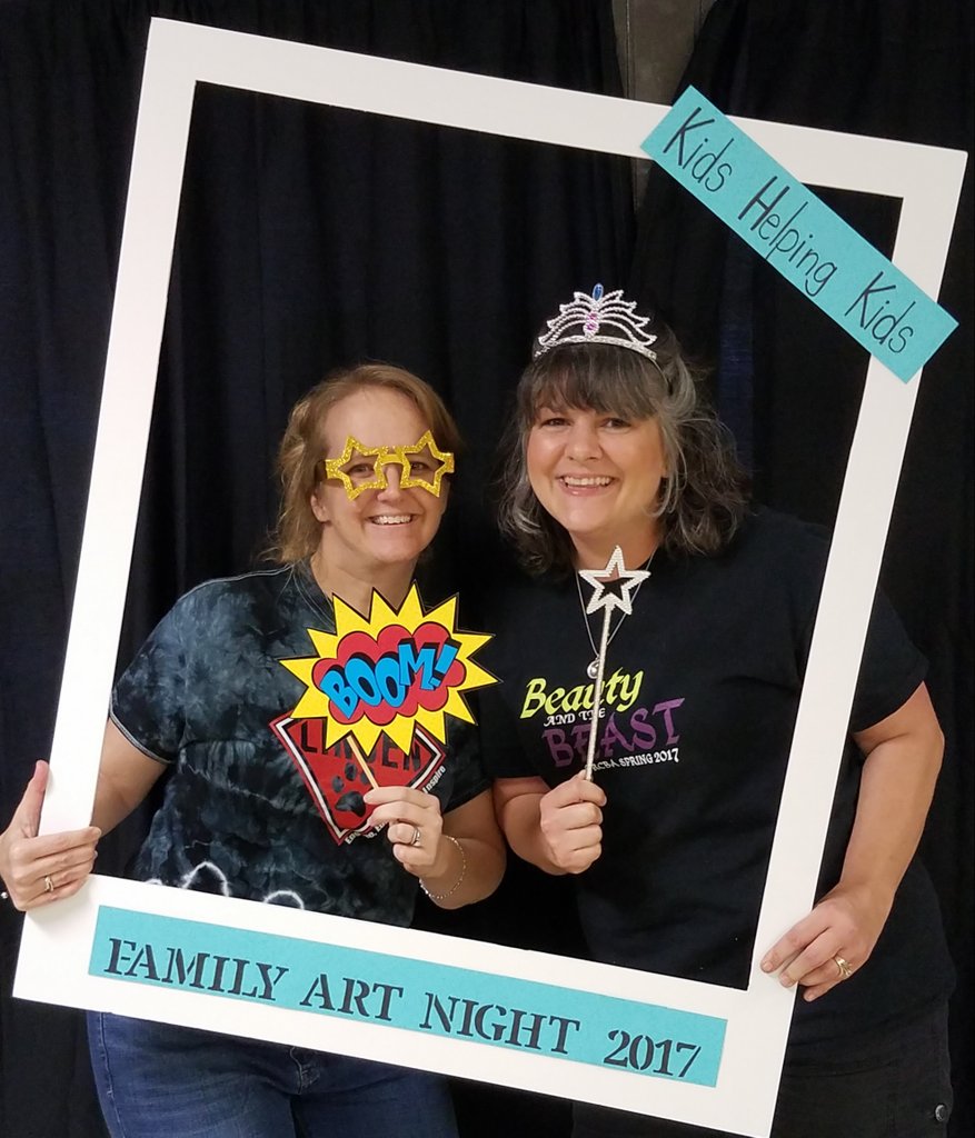 SPB designs volunteering time to support Linden Elementary school  art night. KHK kids helping kids photo booth... #lindenrocks