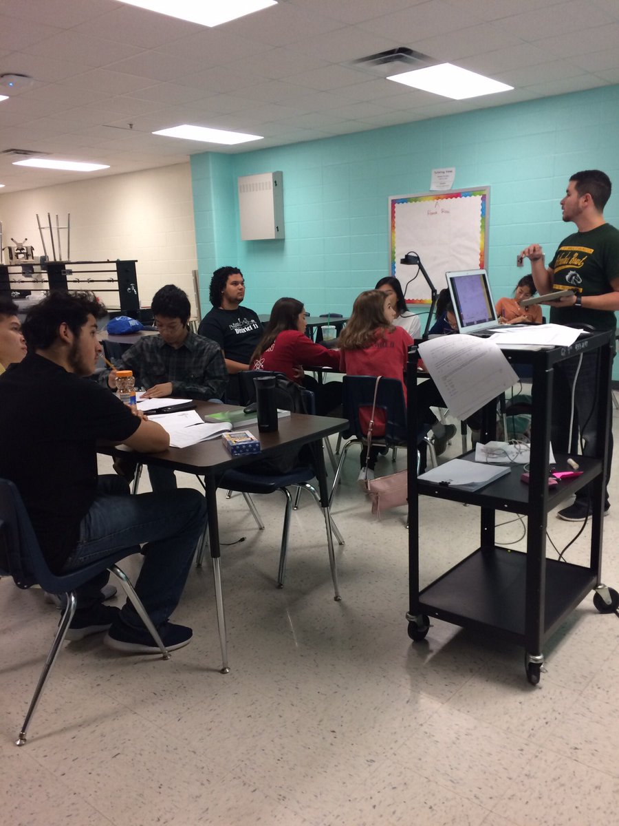 TZiebarth's tweet photo. Learning with some AP Calculus and Statistics students, teachers, and administrators! #saturdaymorningmath @MartyCMath @bheine https://t.co/NfxGpnc5YG