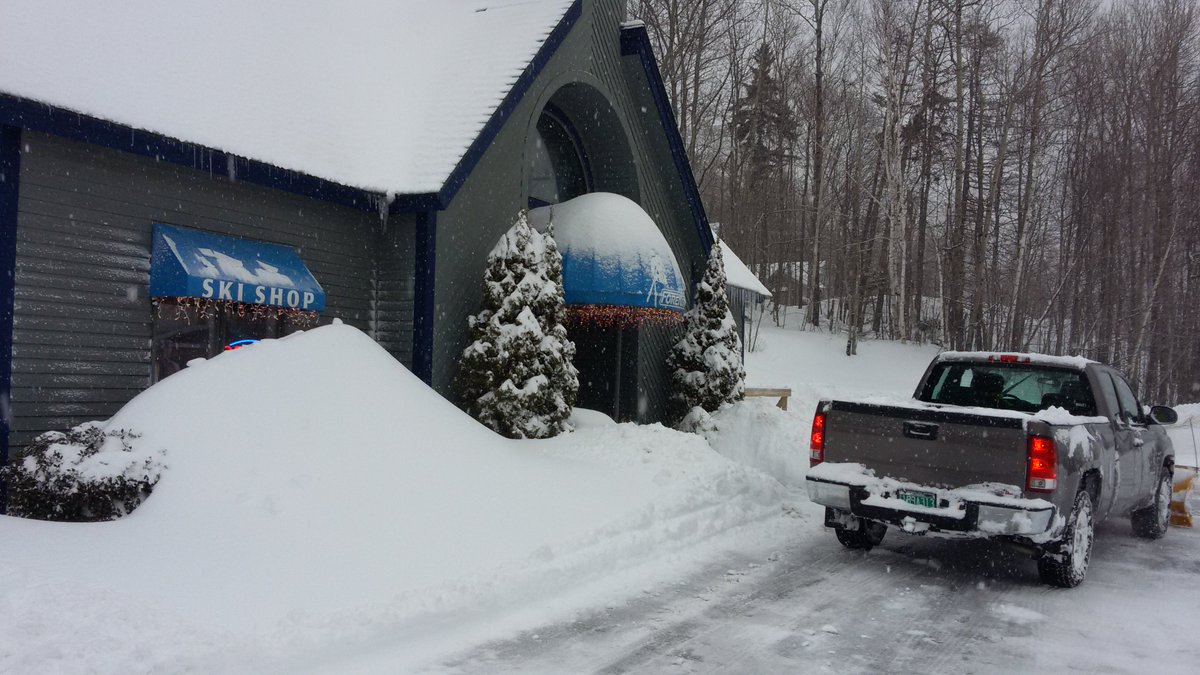 14" with more to come...just another April day in Vermont! #frpow