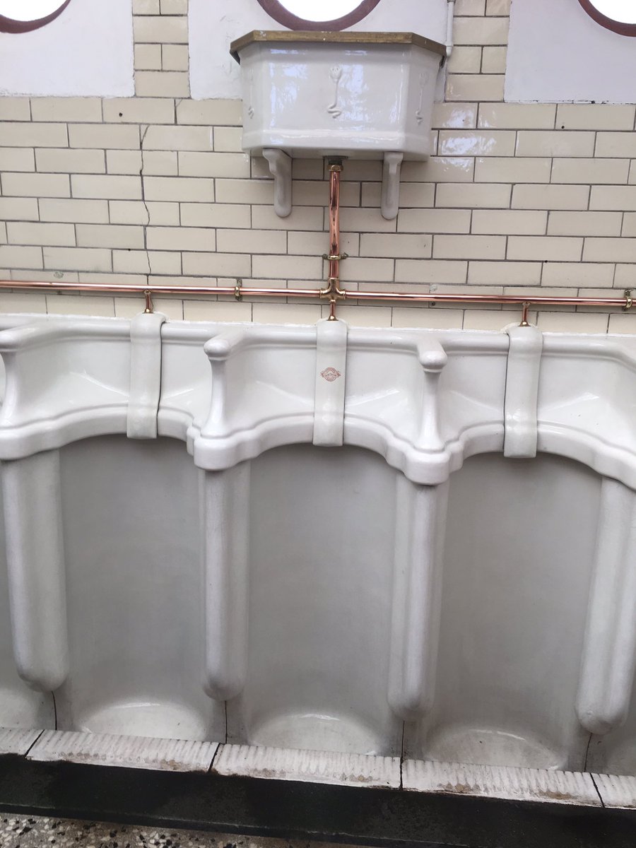 aplarge's tweet photo. Not #pubs or #beer but I appreciate quality in many things and this is how to do #publicConveniences #nelsonStreet #hull @hullccinfo https://t.co/1rtWjNT6Bs