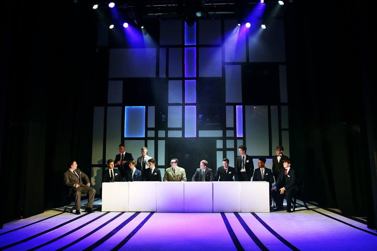 midlandstheatre's tweet photo. REVIEW: @BOAMT How To Succeed in Business Without Really Trying @TheOldRep "...an impressive ensemble of talent" https://t.co/RQQHQi22lw https://t.co/X5oaLKoZdC
