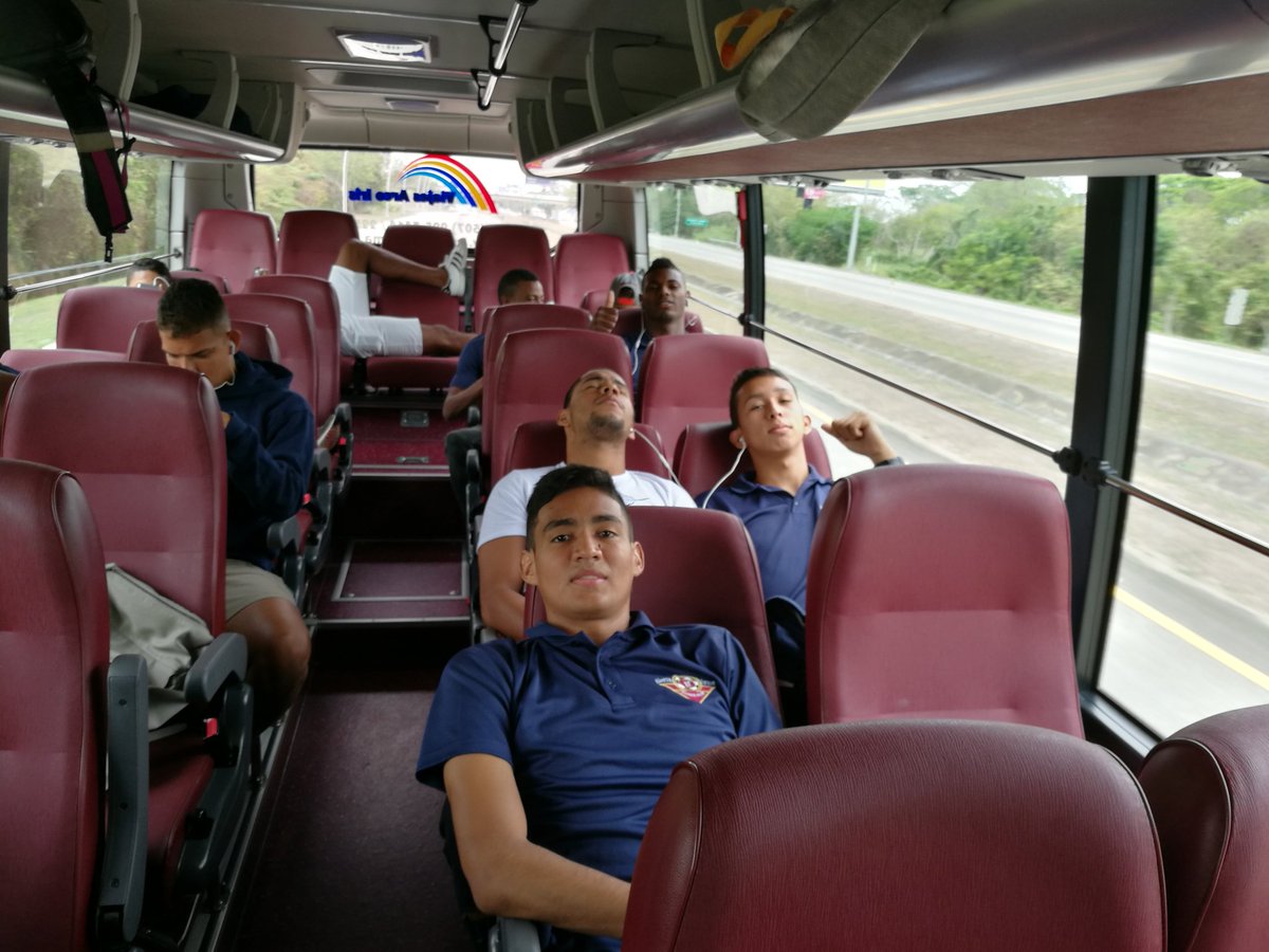 <a href="/TierraFirme_FC/">Tierra Firme FC</a> rumbo a Cocle para jugar vs @DeporCentenario con el objetivo a ganar en la J11 @AscensoLPF <a href="/fepafut/">FEPAFUT</a> <a href="/ninomangravita/">Nino Mangravita</a>