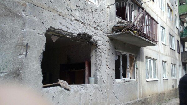 EuromaidanPress's tweet photo. #LiveBlog: Another ceasefire begins in Donbas #DonbasReports https://t.co/hpFLcMGT4d https://t.co/EiHaZPDT1P