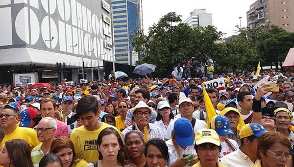 “Saboteo” en estación Chacaíto del Metro de Caracas deja varios manifestantes heridos wp.me/p5ssNI-4Wrv