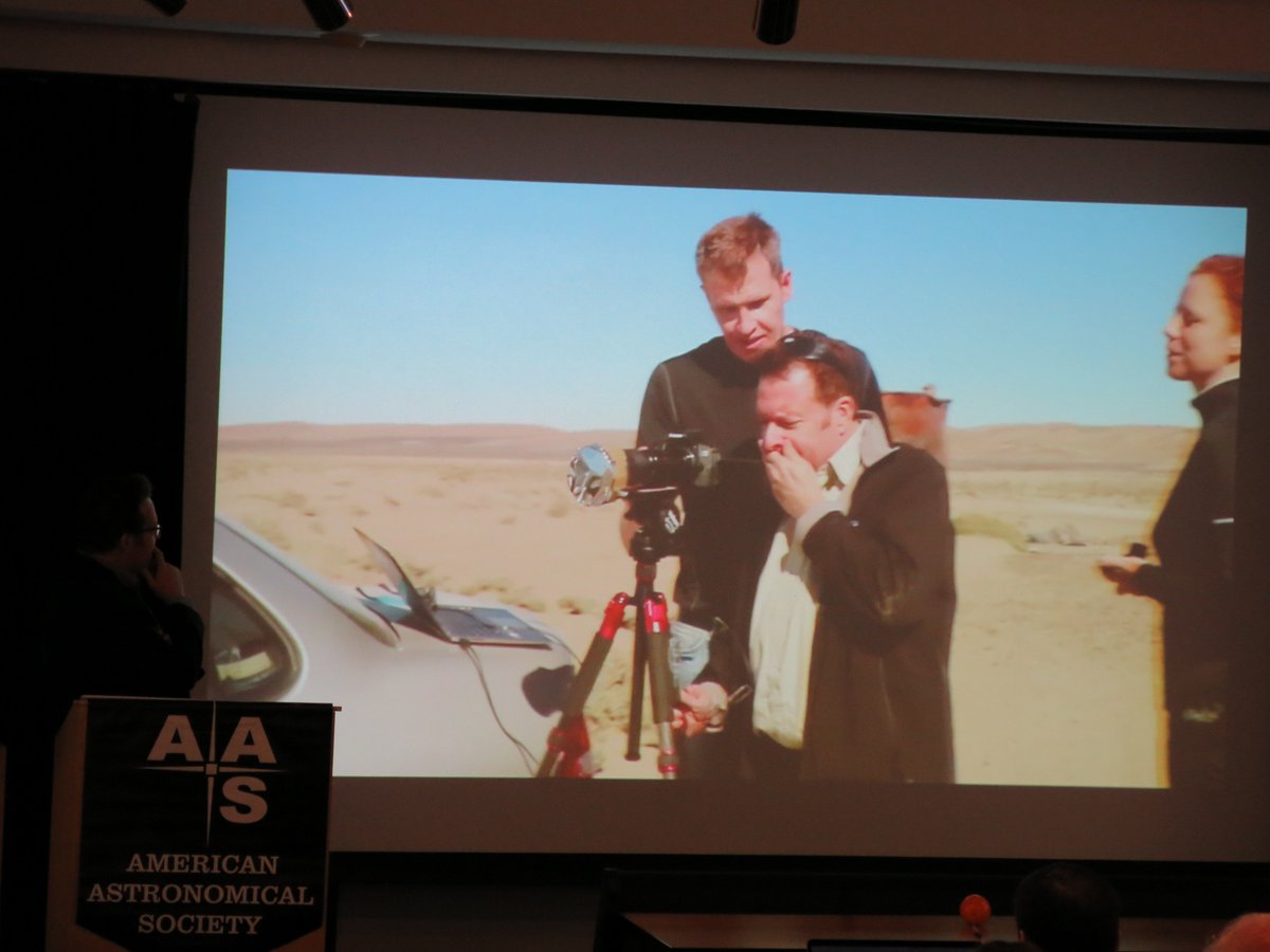 b__baer's tweet photo. Mike Kentrianakis gave an inspiring talk at AAS #eclipseworkshop. "Observing the Eclipse from the Edge." #eclipse2017. https://t.co/L7r6O09as9