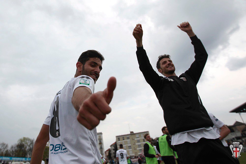 ProVercelli1892's tweet photo. Dopo 91 giorni i Leoni tornano al successo al "Silvio Piola" #PrvBar @Lega_B @Palacc8Official (Foto @Iguan89) https://t.co/NgFlOzXVoo