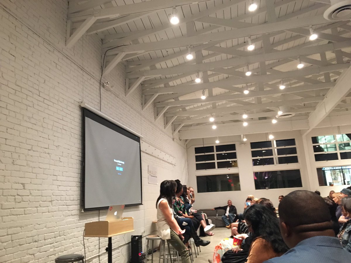 Inspiring night @GA_LA watching <a href="/dreamgirlfilm/">Dream, Girl</a> w/ amazing <a href="/komalkminhas/">K</a> &amp; other entrepreneurs. Maybe <a href="/KoMedia_Inc/">KoMedia</a> can work w/ <a href="/StokeShare/">StokeShare</a>