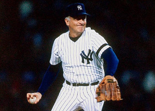 No April Fools: today is knuckleballer Phil Niekro\s birthday. Happy 78th, Knucksie! 
