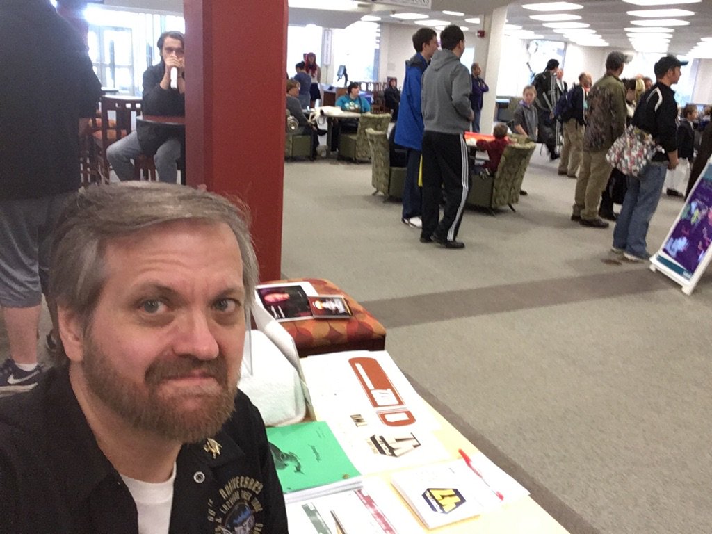larrynemecek's tweet photo. If you're AT #RodCon2017 and #startrek bent, come by my table btwn the Stage and Book Bistro! On 2nd Fl Scholars stage at 1:00 https://t.co/b8xoDqMNyE