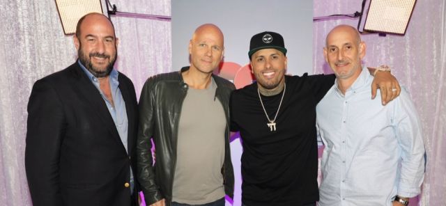 MundoRankiao's tweet photo. Los Pesos Pesados Detras De La Serie De Nicky Jam - https://t.co/G4ZEHNTcEP https://t.co/Wny9FaehGd