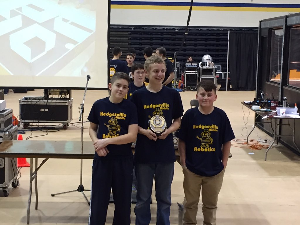 HMS Robotics wins 4 trophies @ Shep RoboFest!We swept Firefight:3rd-Spike, 2nd-Kronos, 1st-Wall-e. Sumo: 1st-General Lee!  Congrats! 🤖🏆