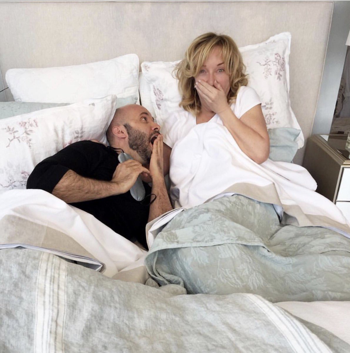 aulitfinelinens's tweet image. Look who we caught snuggling in one of our showroom beds @MarilynDenisCTV !! #snuggles #springbed #springwindow #linenlove