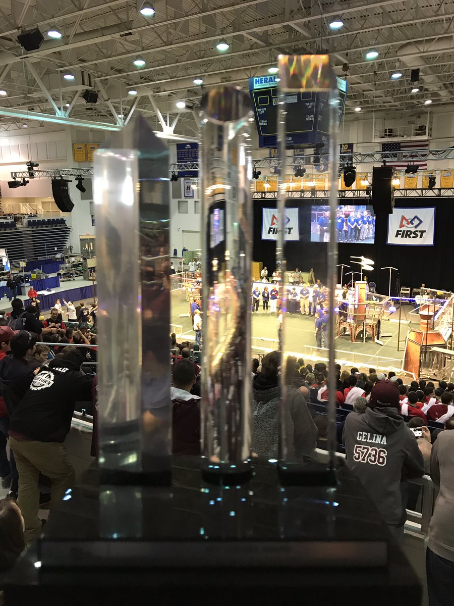 SheinkopfOHS's tweet photo. Guess who took home the 2017 FIRST Robotics Judges Award?! @OsideRobotics @OSchoolsPR @EKellyOhs https://t.co/TyyaSISeN0
