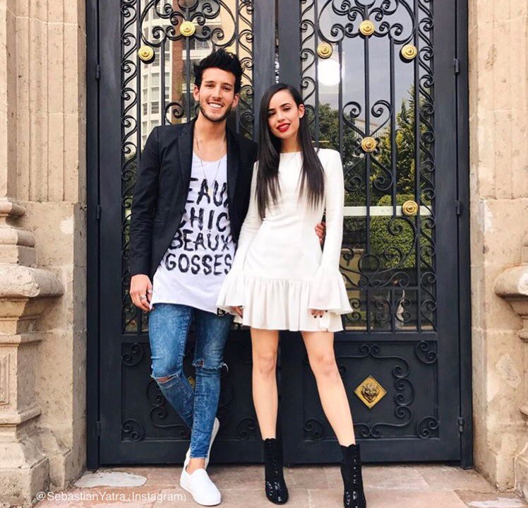 RadioDisneyLA's tweet photo. .@SebastianYatra y @SofiaCarson en México. https://t.co/WUJLx10vGI