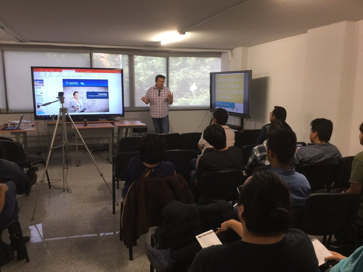alexmarket's tweet image. @wulfrano hablando de Arduino y SAP en @KMMXmx   #ArduinoDayCDMX #iot
