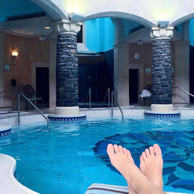 FairmontSprings's tweet photo. Spa day anyone? This could be the day you book your next and best spa escape! https://t.co/jM2w2qr1xd #banffsprings #willowstream https://t.co/opMsAcZkeA