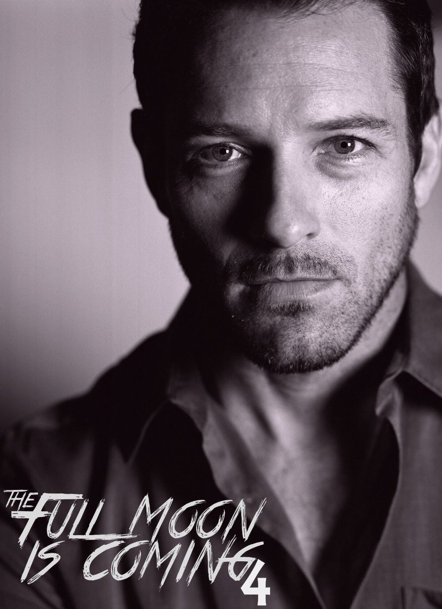 twconfr's tweet photo. 👤|| Ian est le nouveau guest de la convention @Royal__Events ! https://t.co/JaBBK1b6fv