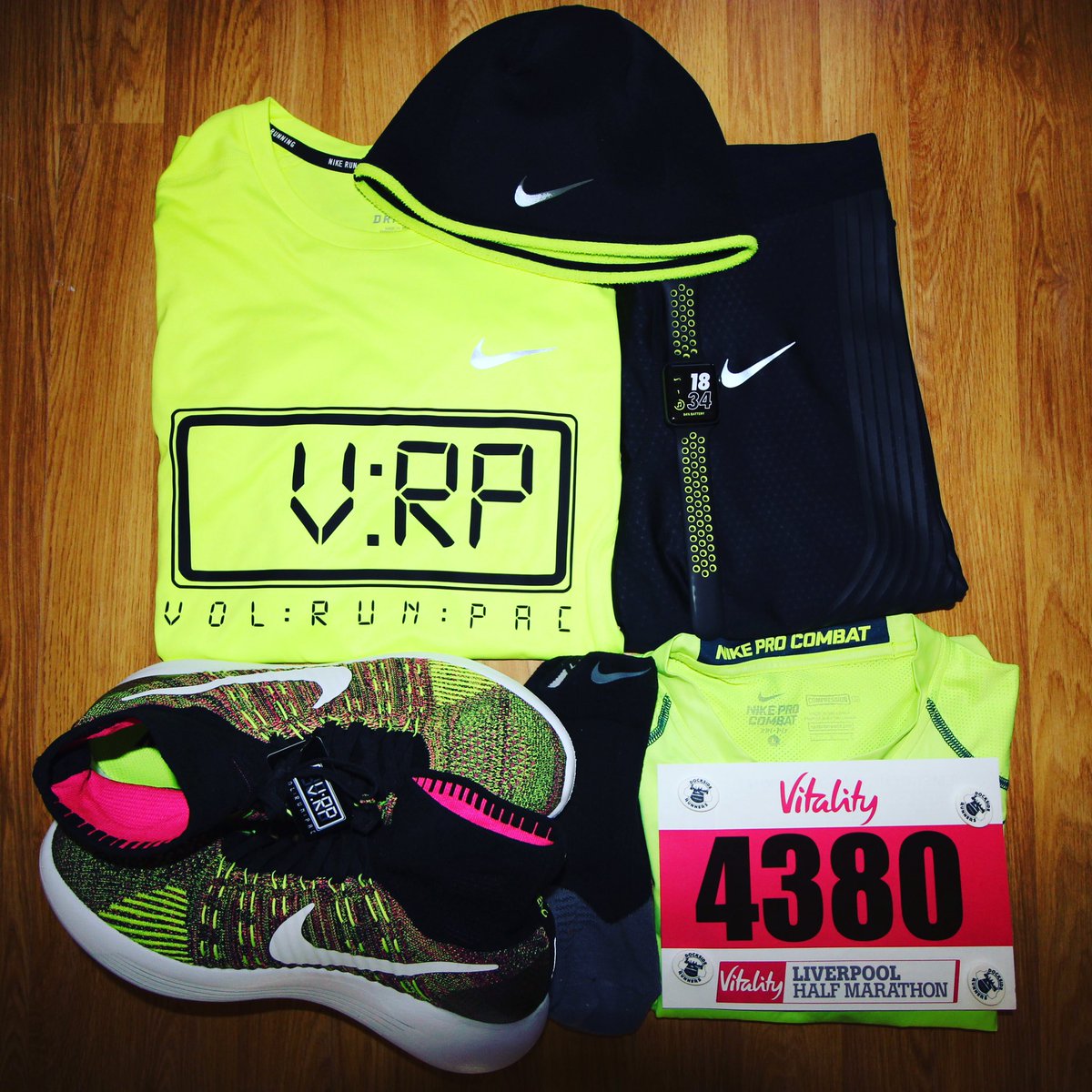 Ant_Judge's tweet photo. Things change over time. The pre race kit lay down doesn't
#VolRunPac #VRP #RunDemCrew #LiverpoolHalf #NikeRunning #VoltRun #PreLives π¬π§β‘οΈπ₯ https://t.co/NCTjjlMcJG