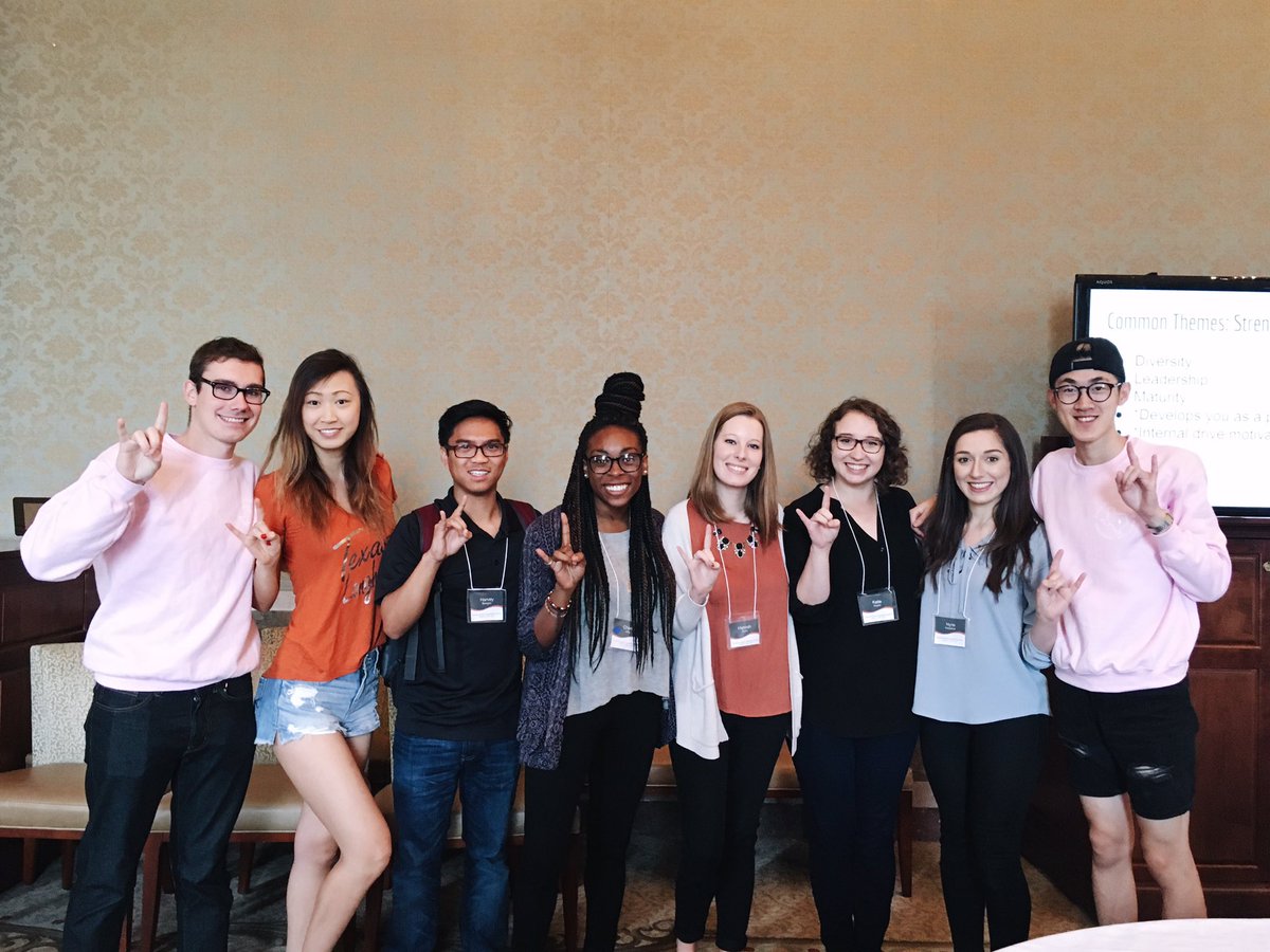 txtransfers's tweet photo. Our first ever #TransferSummit was a total success! Thanks to everyone for coming out, and for TTS volunteers for making this possible! ๐ค๐ป https://t.co/uik0rWRp1e