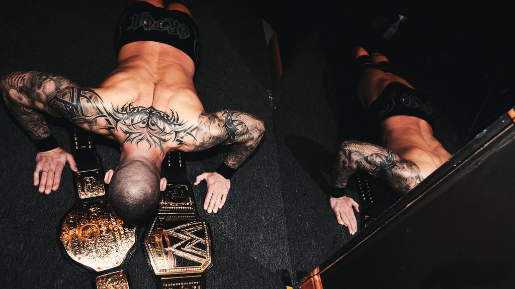 Happy Birthday 37th to the best in the world
The viper, Randy Orton!   