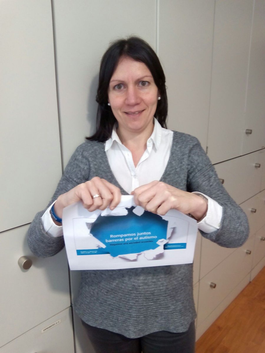 CapacesL's tweet photo. #DiaMundialAutismo
#MagisLugo
#CapacesLugo https://t.co/ZJbAnaQu1x