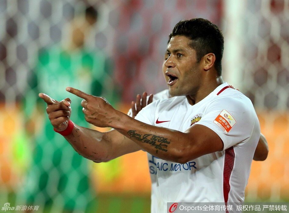 our goal scorers from today. elkeson and hulk.