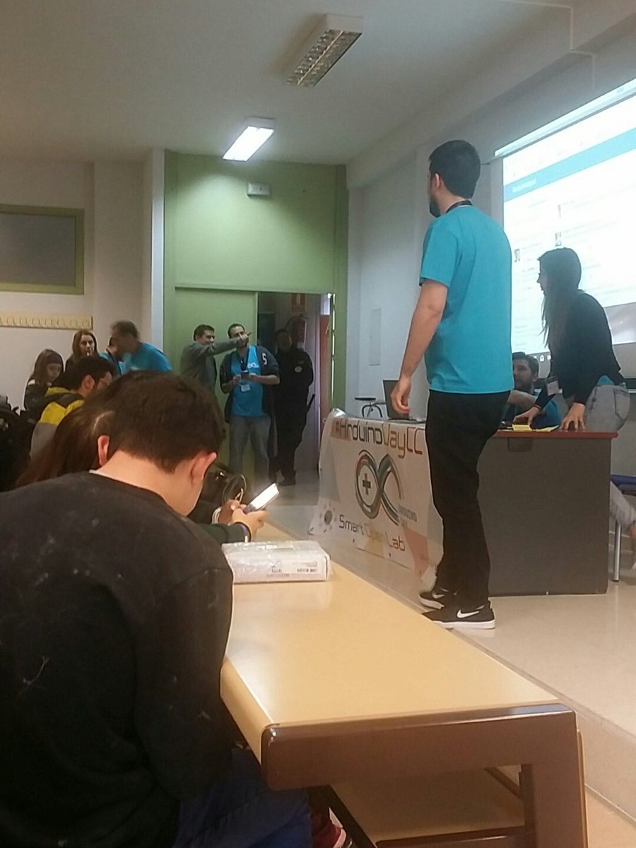 jorgeosuna666's tweet image. #ARDUINOCC is terminando now