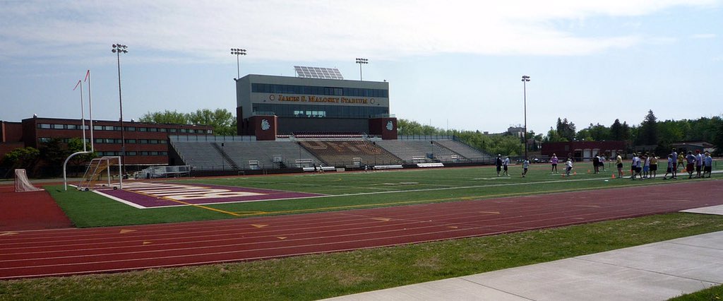 mmconkel5's tweet photo. I'm extremely blessed and excited to announce my commitment to play division two soccer at University of Minnesota Duluth ⚽️❤💛 #GoBulldogs https://t.co/EHOiXmGHVw