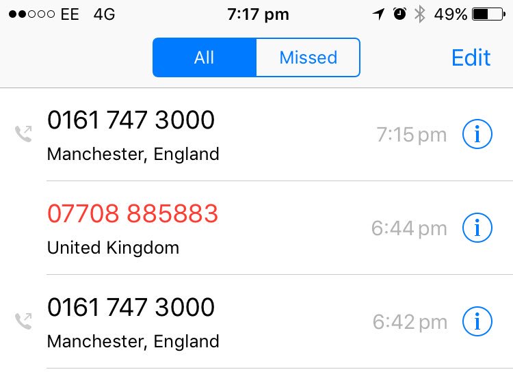 _Fezza's tweet photo. @passengercars booked a taxi at 6:42- for 15 minutes! Just rung to see where the taxi is- just been picked up now! @Brameo15 I'm on my way https://t.co/amThIqJeAC