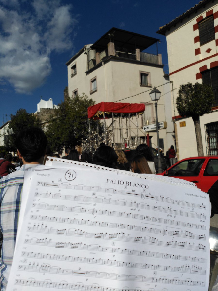 Terminada la mudá del paso de Nuestra Señora de Gracia. Ya queda nada....