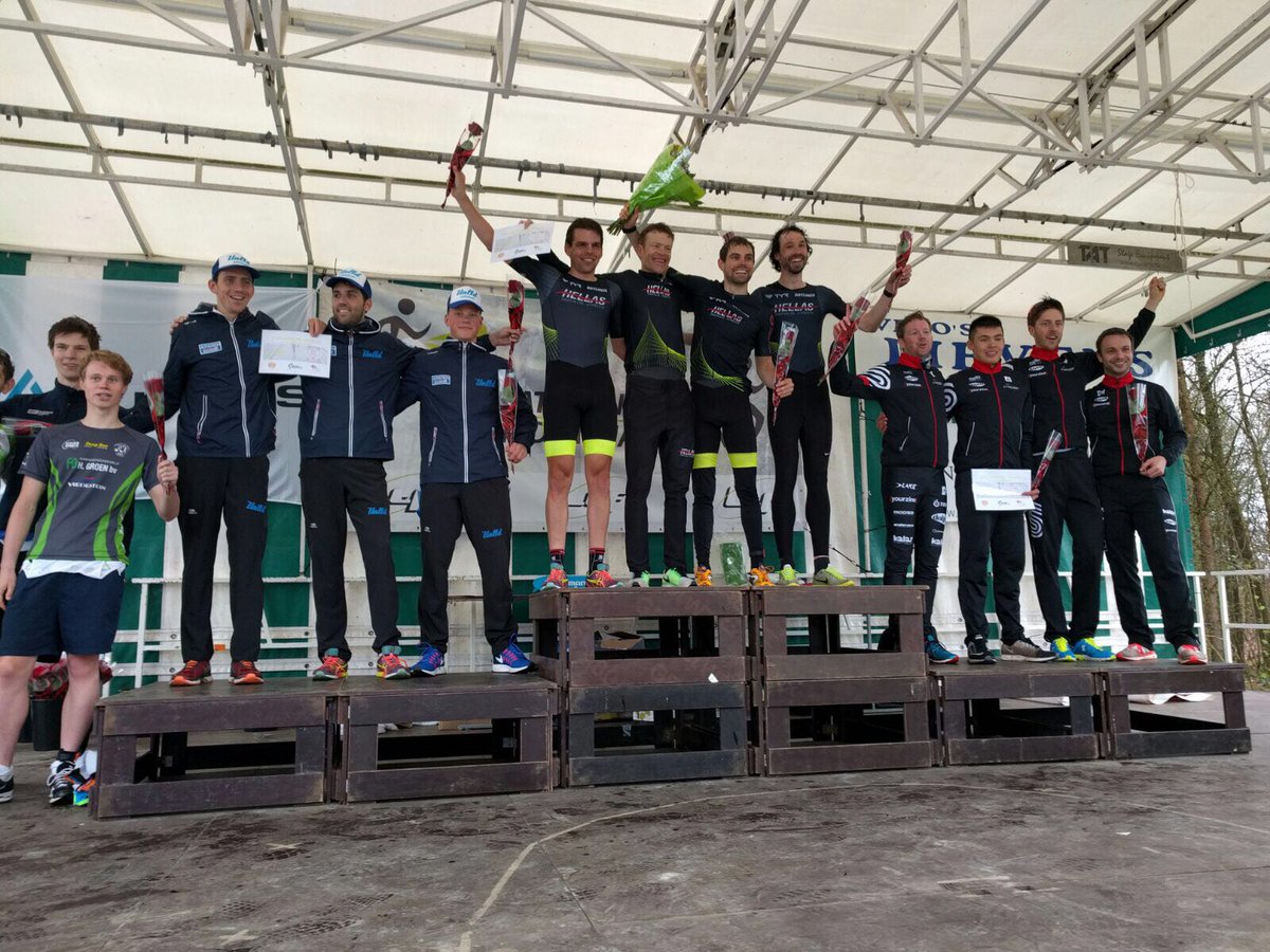 PRsportvoeding's tweet photo. Met @hellastriathlon team ook de tweede wedstrijd van de nationale #rbrseries gewonnen! #hellasloopboost https://t.co/5WDnCbbHLf