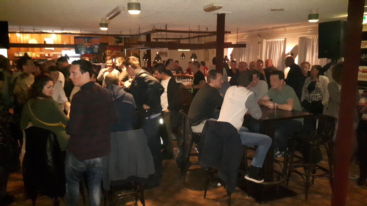 JanGroen4's tweet photo. De #KGMT #KowetGotMoreTalent challenge bij @Goaheadkampen van start op #Middenwetering #Kampen olv onze eigen #KowetBand @SuppVerGoaheadK https://t.co/tuAW02CrZl