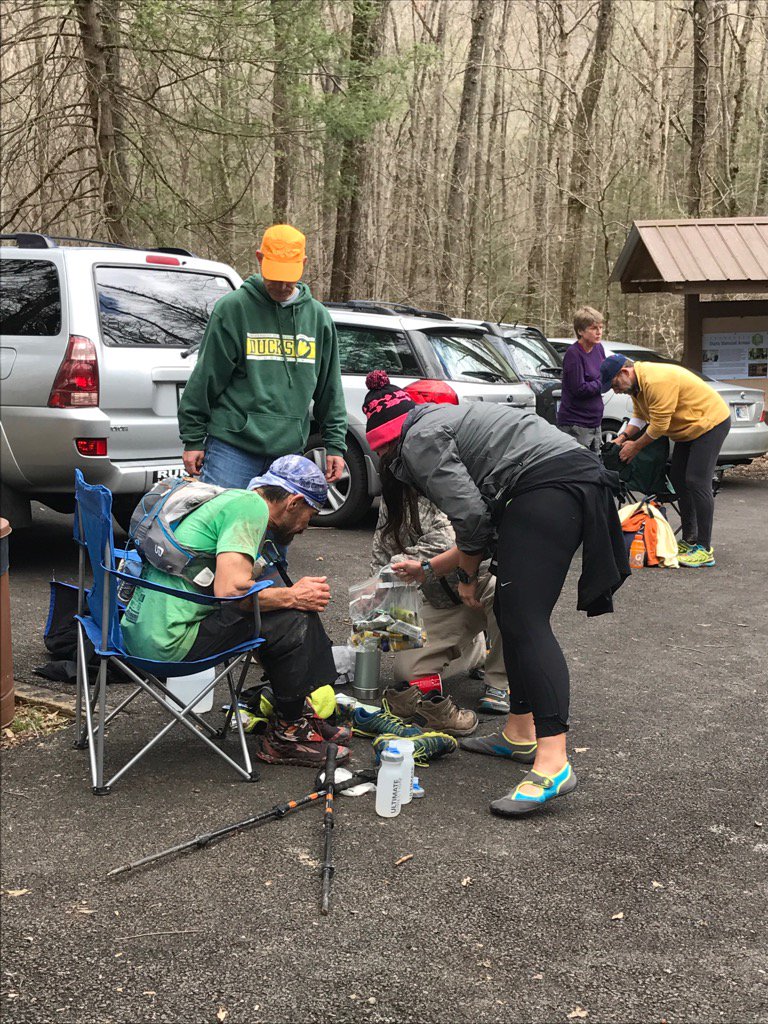 keithdunn's tweet photo. Es Thomas and his pit crew. #BM100 https://t.co/slW1eMezSO