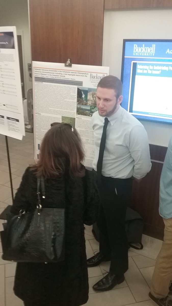 MartineBotany's tweet photo. Great job by Martine Lab #undergrads at #Bucknell Kalman Symposium today. #botany #becauseplants #iamabotanist https://t.co/MbNpU2Oh0u