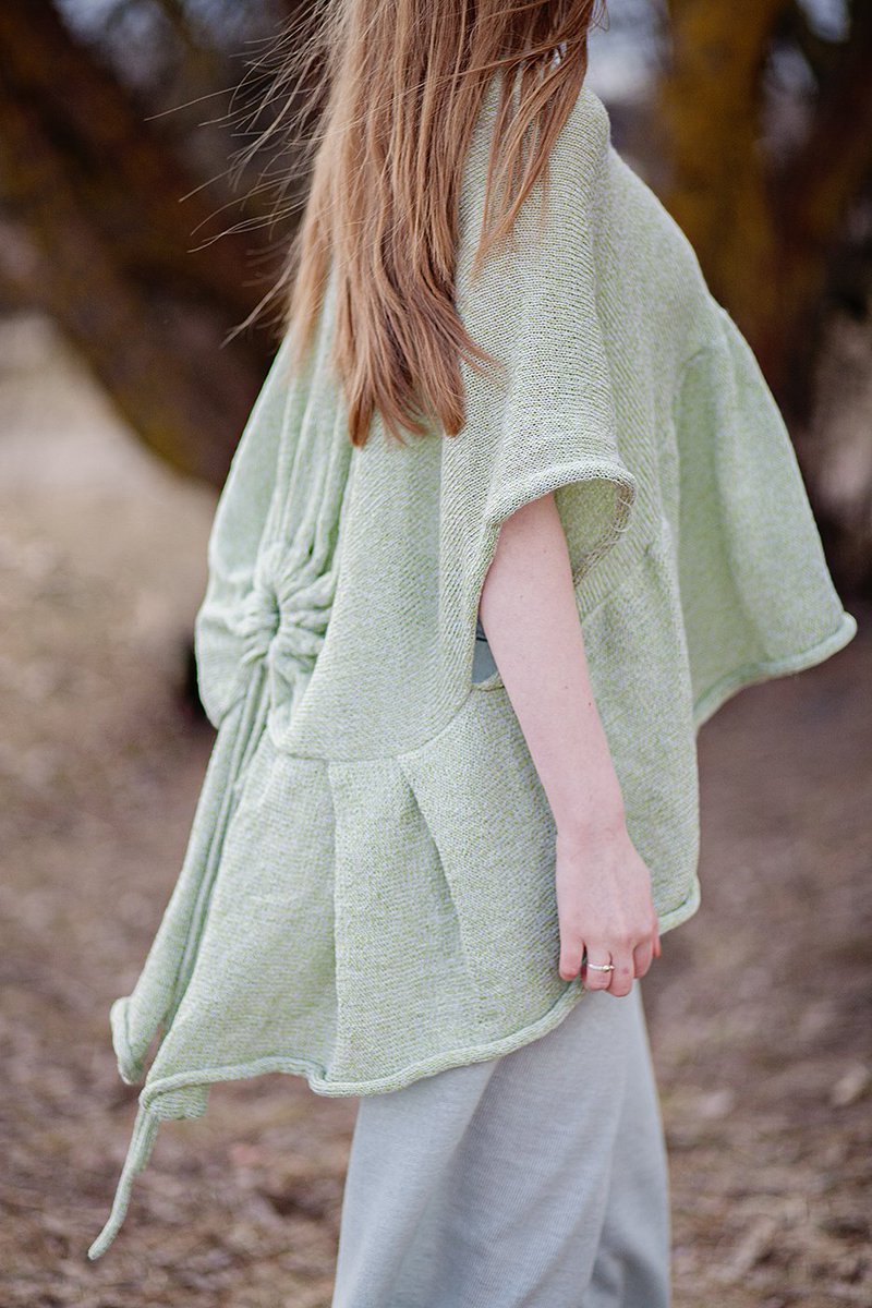neringaruke's tweet image. What about cashmere/cotton knitted tunic?
#fashiondesign #fashiondesigner #knitwear #cashmere #Clothing #style #Fashionista #mint #sweater